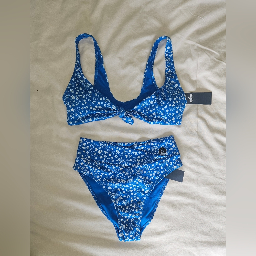 NWT sz XS Hollister Blue Floral Bikini